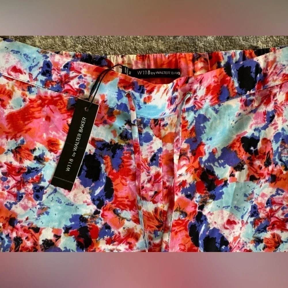 Sabrina Crystal Flowers Pants - Picture 7 of 8